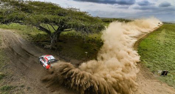 Safari Rally Kenya", "impact économique", "tourisme au Kenya", "investissements touristiques" et "croissance économique"